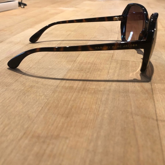 Marc by Marc Jacobs Tortoise Shell Sunglasses - Picture 2 of 3